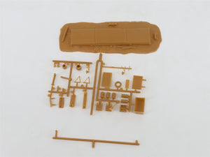 HO 1/87 Con-Cor Kit #9033 Engine Crew Shanty Building