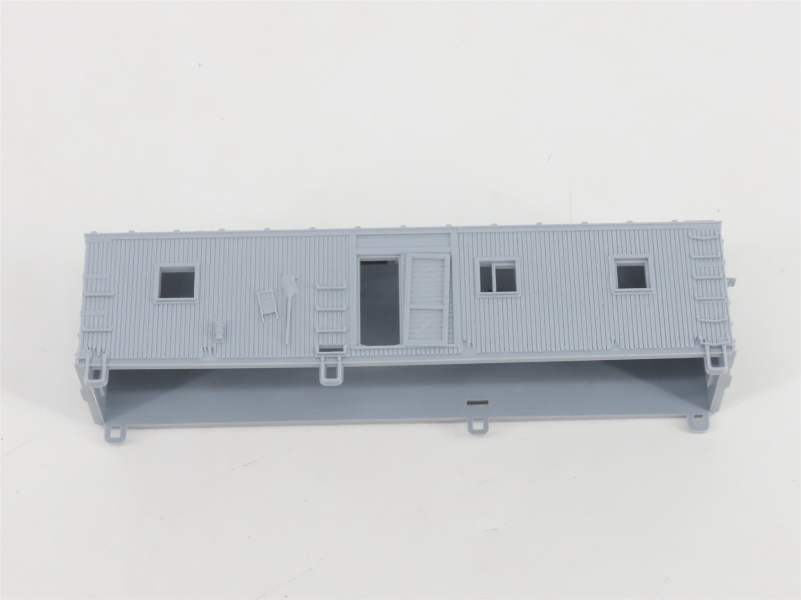 HO 1/87 Con-Cor Kit #9033 Engine Crew Shanty Building