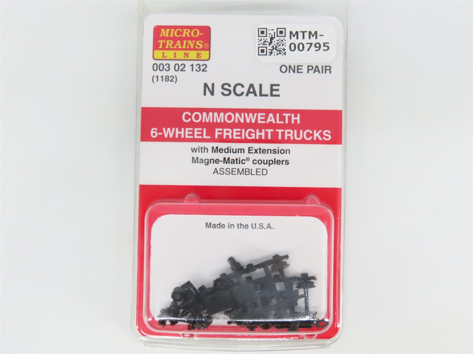N Micro-Trains MTL 00302132 (1182) Commonwealth 6-Wheel Trucks/Couplers - 1 Pair