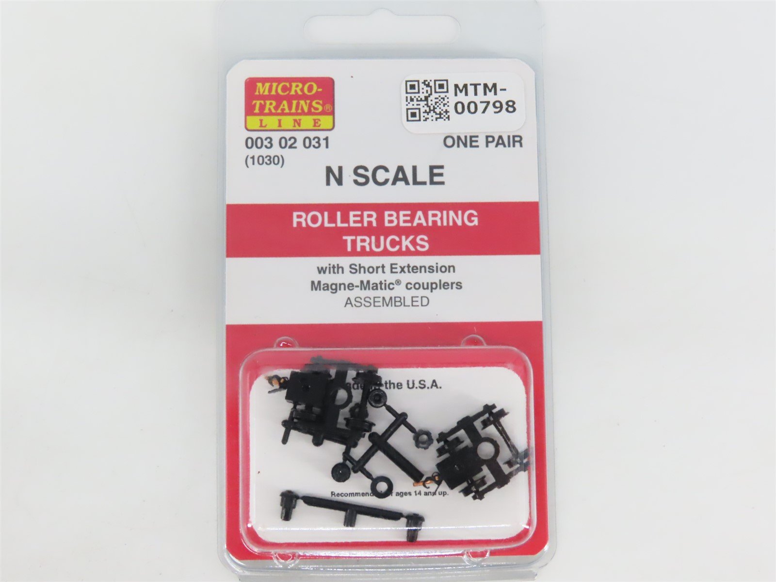 N Micro-Trains MTL 00302031 (1030) Roller Bearing Trucks w/ Couplers - 1 Pair