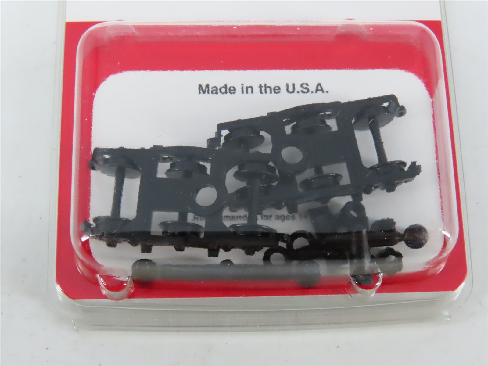 N Scale Micro-Trains MTL 00302180 (1187) Passenger 6-Wheel Trucks - 1 Pair