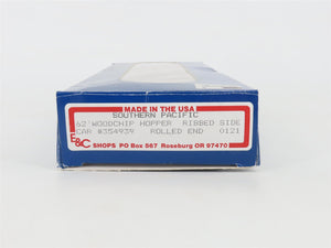 HO Scale E&C Shops Kit 0121 SP Southern Pacific 62' Woodchip Hopper #354939