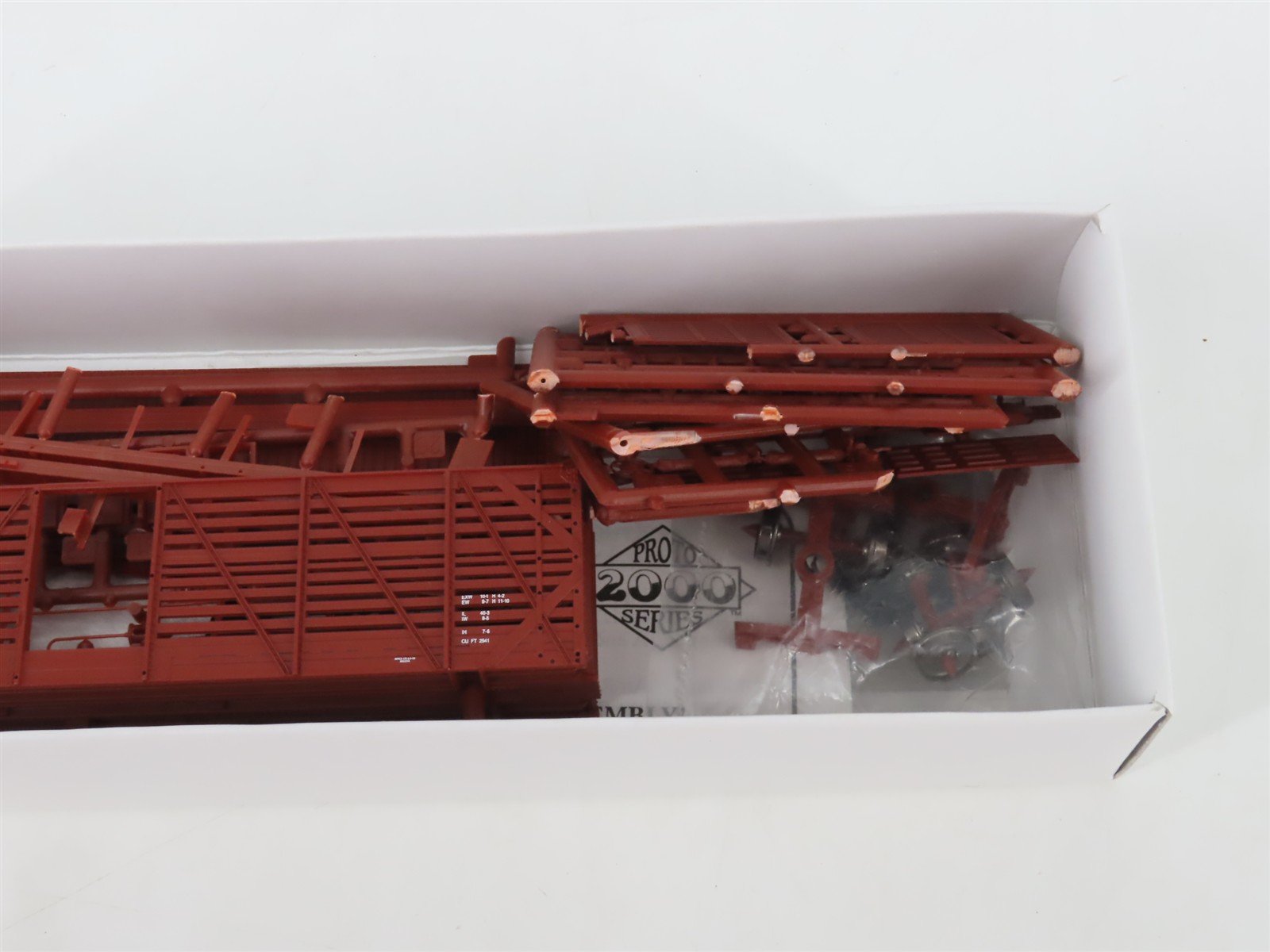 HO Scale Life Like Proto 2000 Kit MSCX Mather 40' Single Deck Stock Car #1828