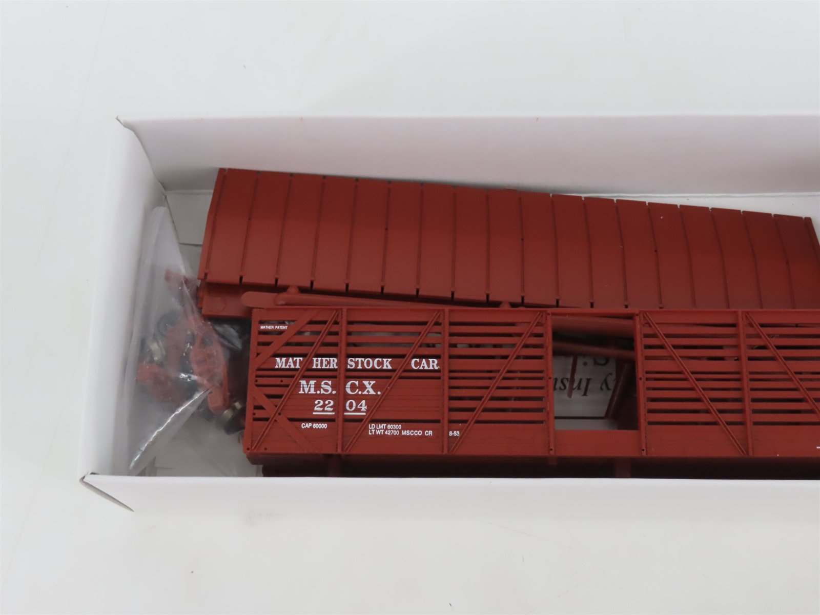 HO Scale Life-Like Proto 2000 Kit MSCX Mather 40' Single Deck Stock Car #2204