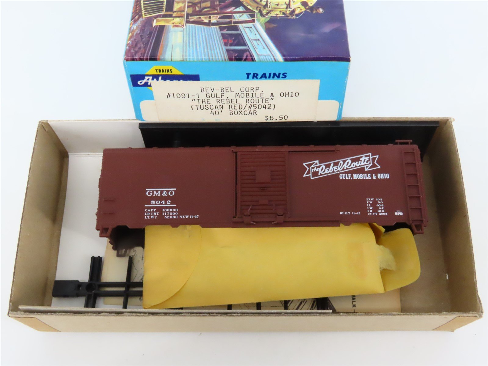 HO Scale Athearn Bev-Bel Kit #1091-1 GM&O The Rebel Route 40' Box Car #5042