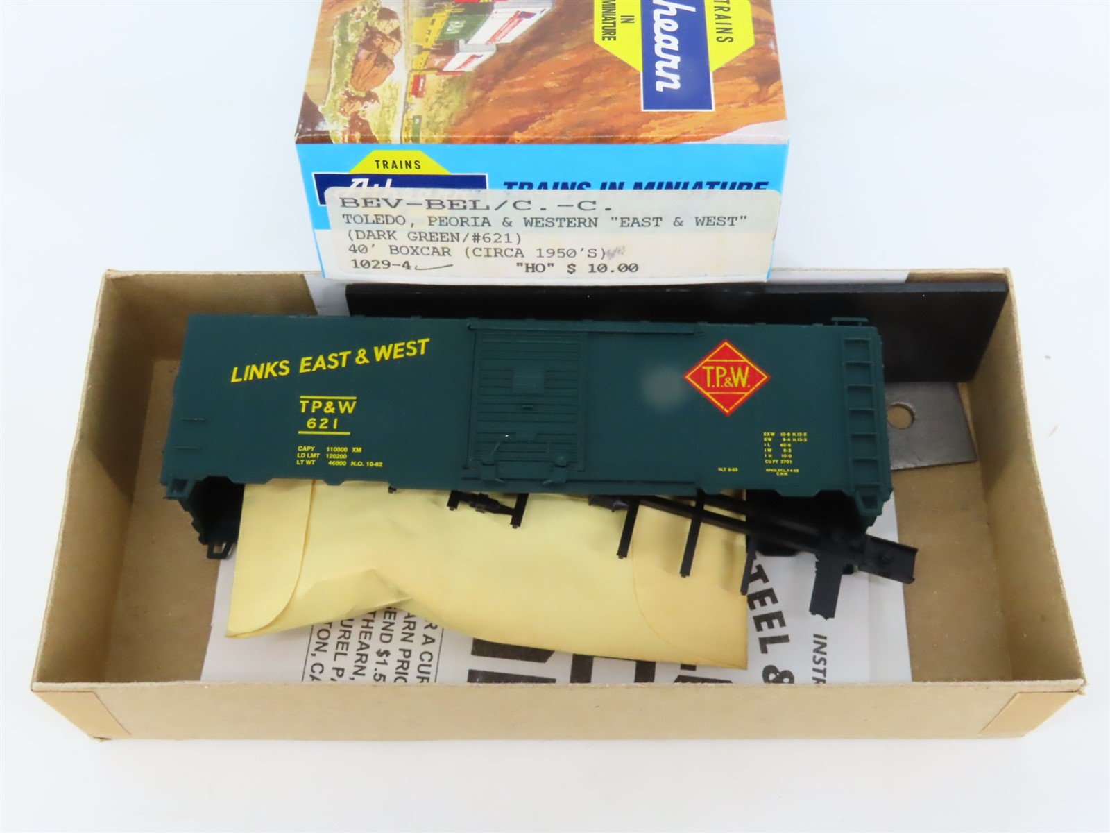 HO Athearn Bev-Bel Kit #1029-4 TP&W Toledo Peoria & Western 40' Box Car #621