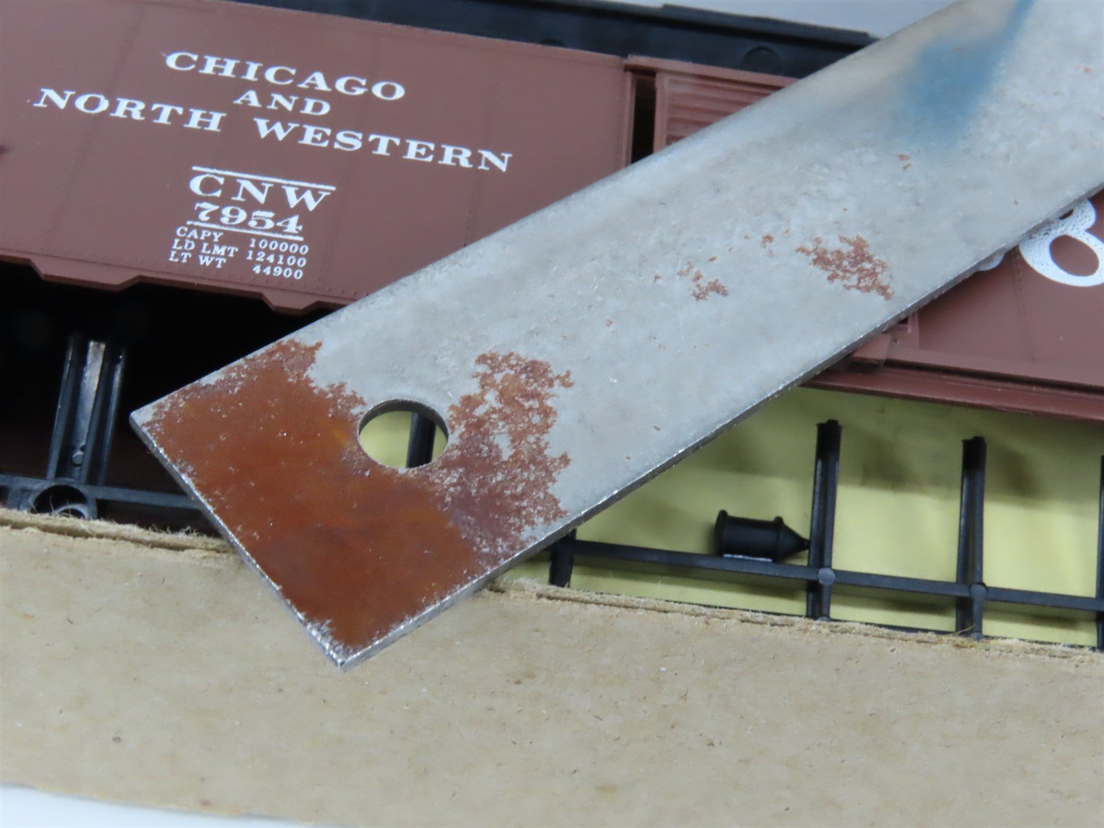 HO Scale Athearn Bev-Bel Kit #1023-1 CNW Chicago & North Western Box Car #7954