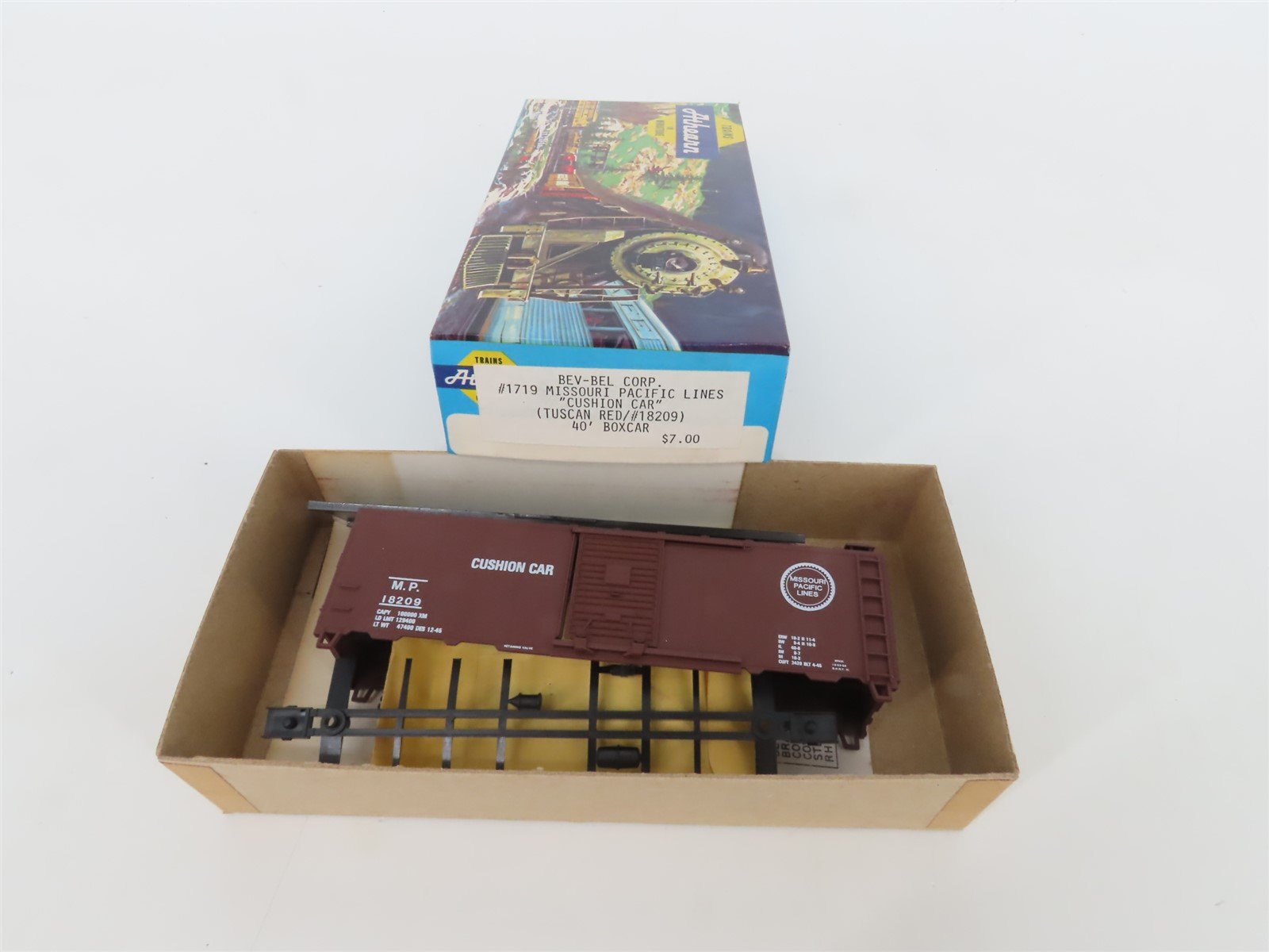 HO Scale Athearn Bev-Bel Kit #1719 MP Missouri Pacific 40' Box Car #18209