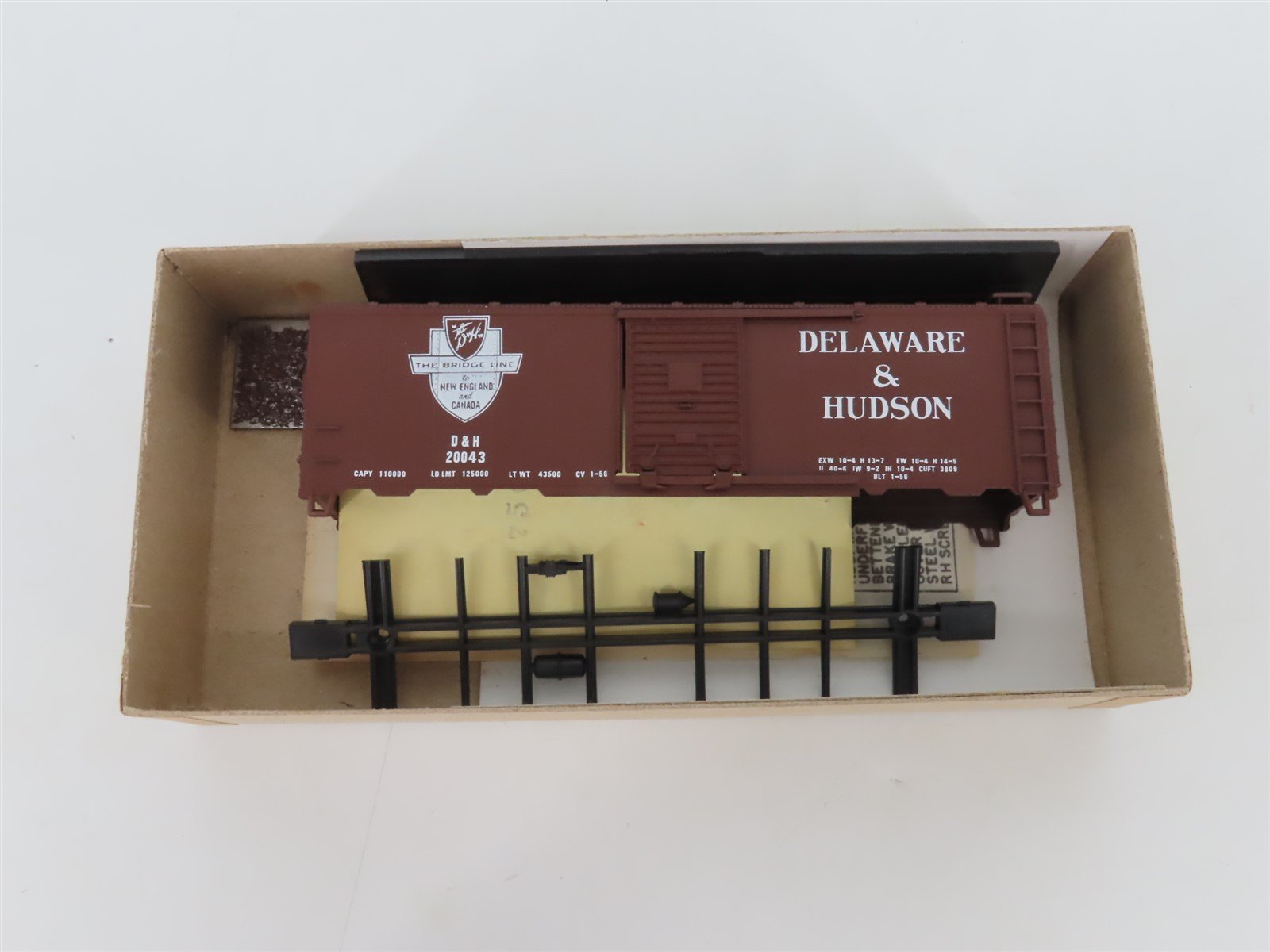 HO Scale Athearn Bev-Bel Kit #1191-1 D&H Delaware & Hudson 40' Box Car #20043