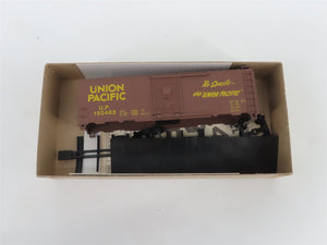 HO Scale Athearn Bev-Bel Kit #673-2 UP Union Pacific 40' Box Car #150463