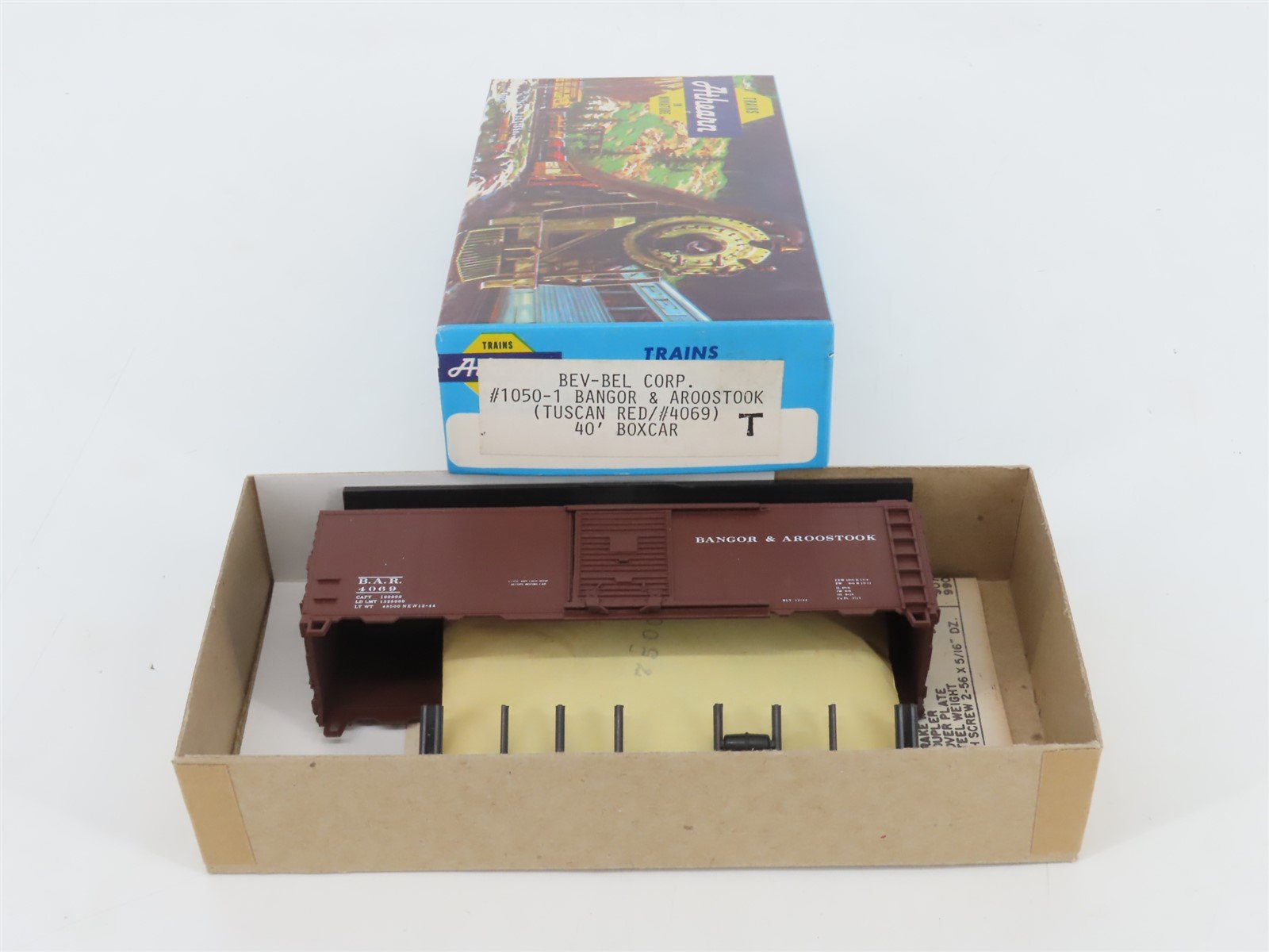 HO Scale Athearn Bev-Bel Kit #1050-1 BAR Bangor & Aroostook 40' Box Car #4069