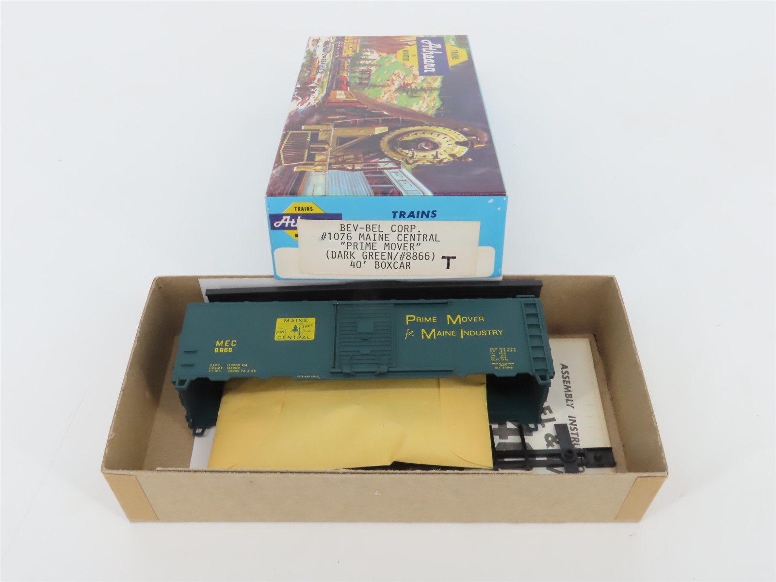 HO Scale Athearn Bev-Bel Kit #1076 MEC Maine Central 40' Box Car #8866