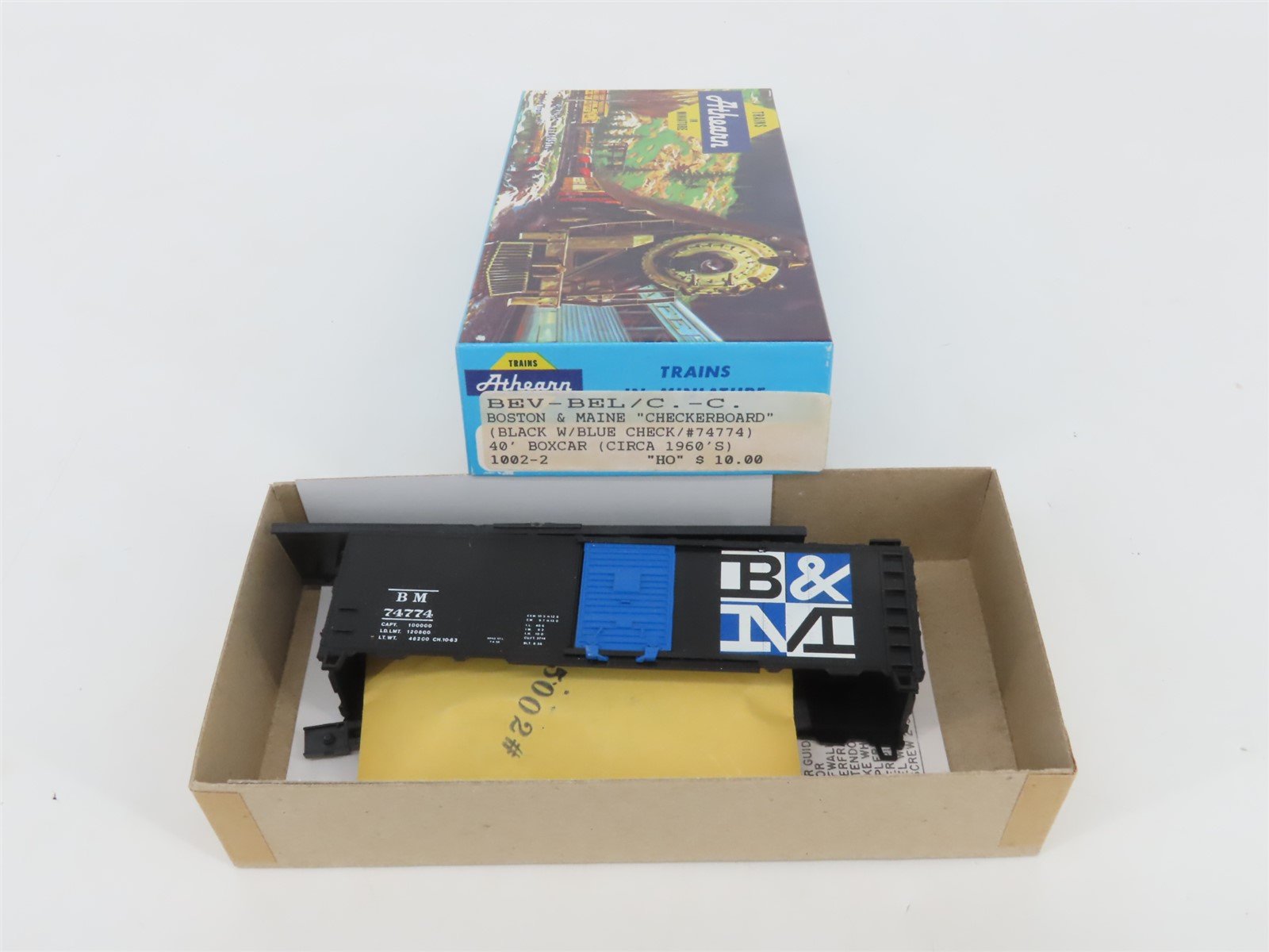 HO Scale Athearn Bev-Bel Kit #1002-2 BM Boston & Maine 40' Box Car #74774