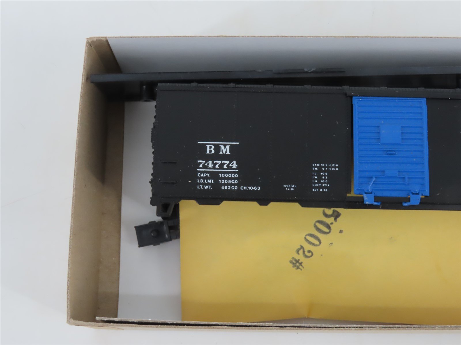HO Scale Athearn Bev-Bel Kit #1002-2 BM Boston & Maine 40' Box Car #74774