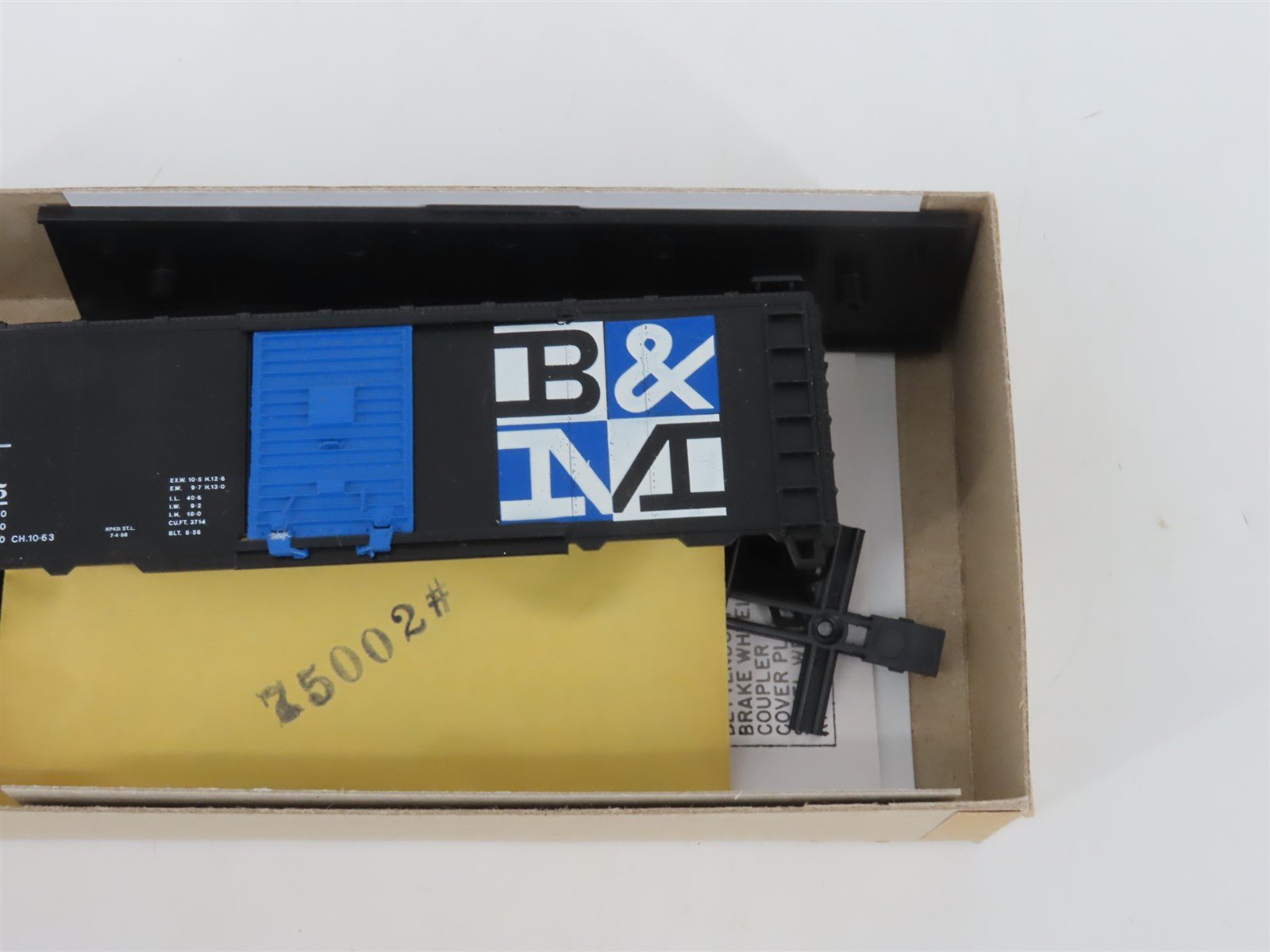 HO Scale Athearn Bev-Bel Kit #1002-1 BM Boston & Maine 40' Box Car #74735
