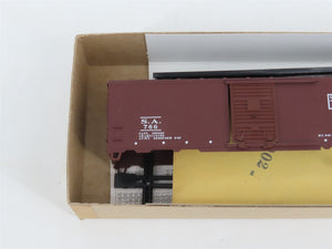 HO Scale Athearn Bev-Bel Kit #1146-1 SA Savanna & Atlanta 40' Box Car #766