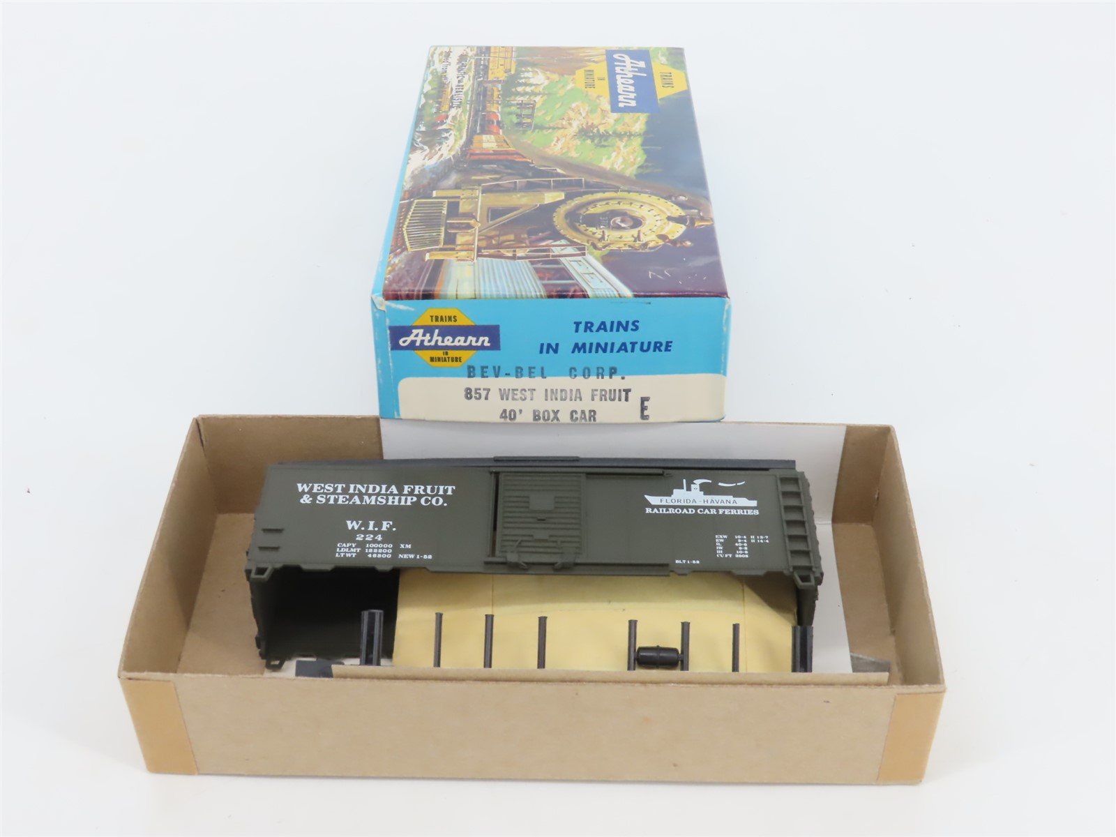 HO Scale Athearn Bev-Bel Kit #857 WIF West India Fruit 40' Box Car #224
