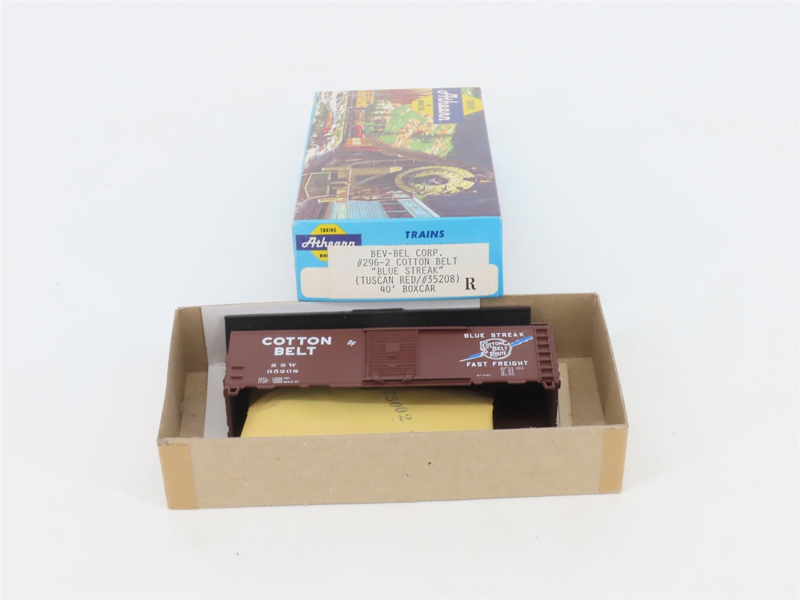 HO Scale Athearn Bev-Bel Kit #296-2 SSW Cotton Belt Route 40' Box Car #35208