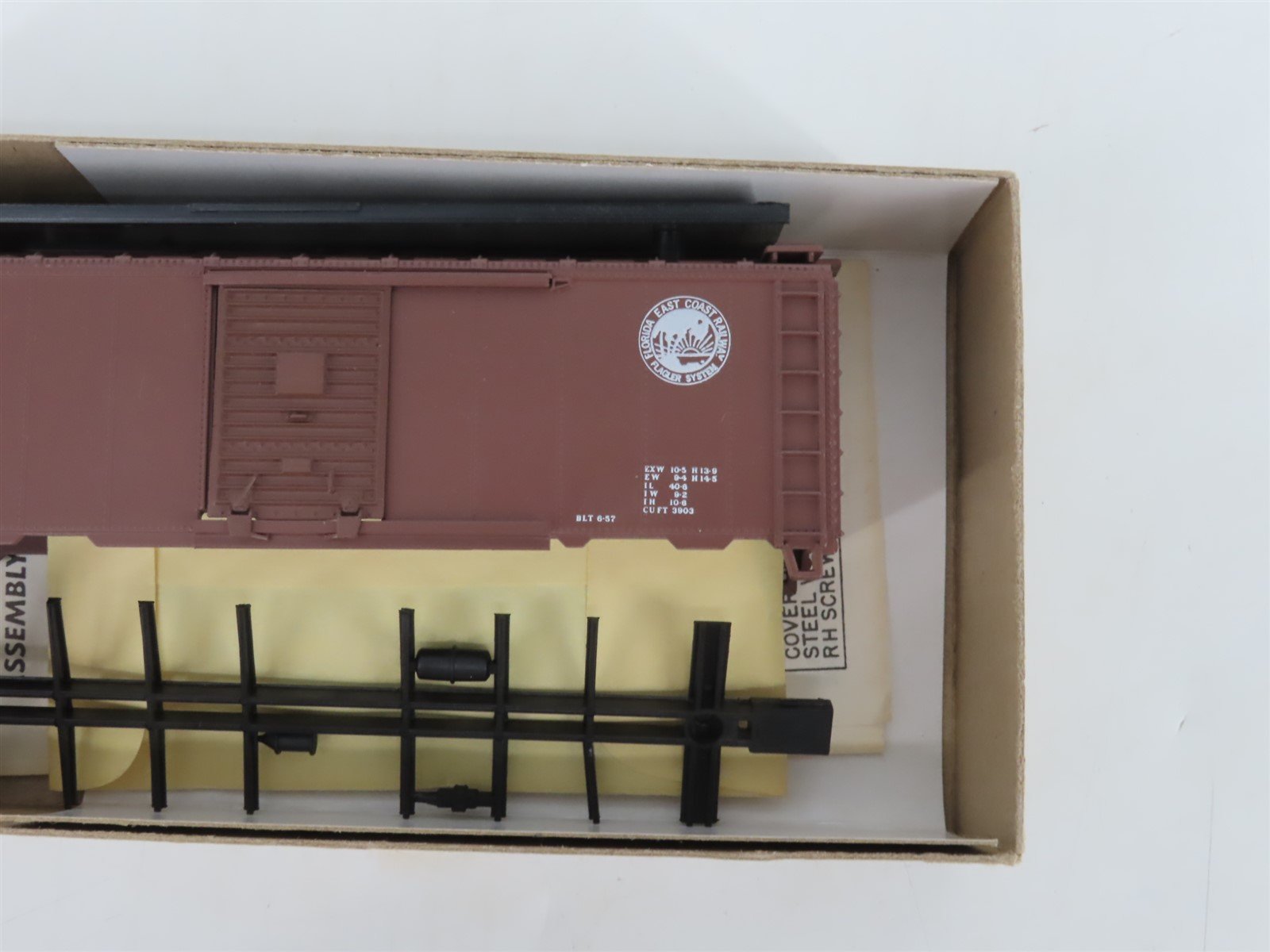 HO Scale Athearn Bev-Bel Kit #1090 FEC Florida East Coast 40' Box Car #21018