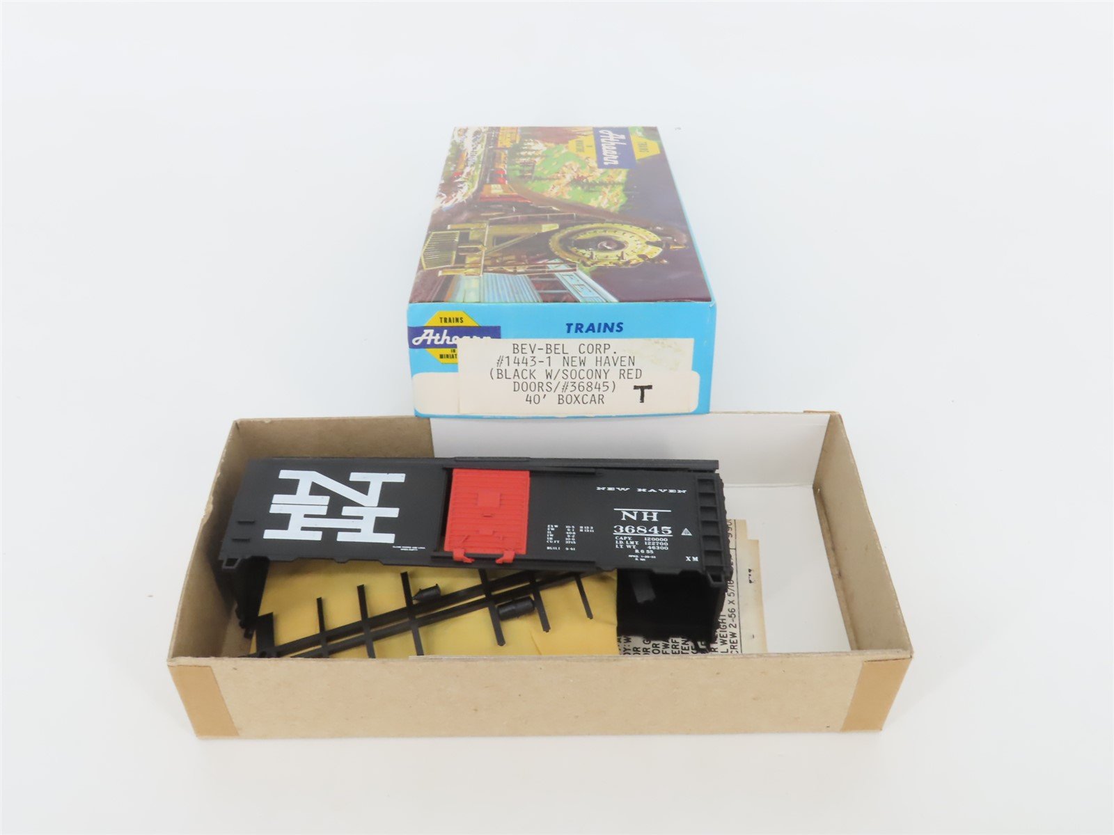 HO Scale Athearn Bev-Bel Kit #1443-1 NH New Haven 40' Single Door Box Car #36845