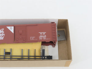 HO Scale Athearn Bev-Bel Kit #1079-2 NH New Haven 40' Single Door Box Car #34117