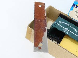 HO Scale Athearn Bev-Bel Kit #821-2 NP Northern Pacific 40' Box Car #1011
