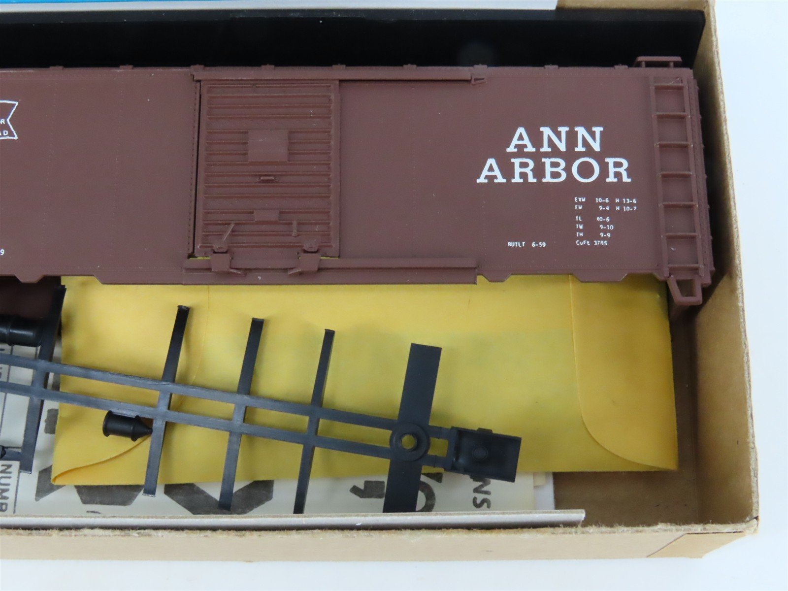HO Scale Athearn Bev-Bel Kit #1440 AA Ann Arbor 40' Single Door Box Car #68035