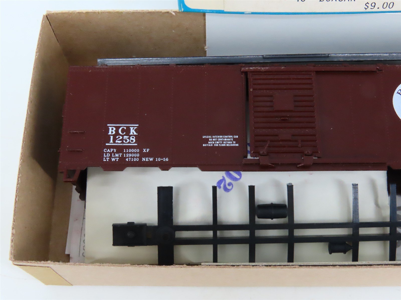 HO Scale Athearn Bev-Bel Kit #522-1 BCK Buffalo Creek 40' Box Car #1258