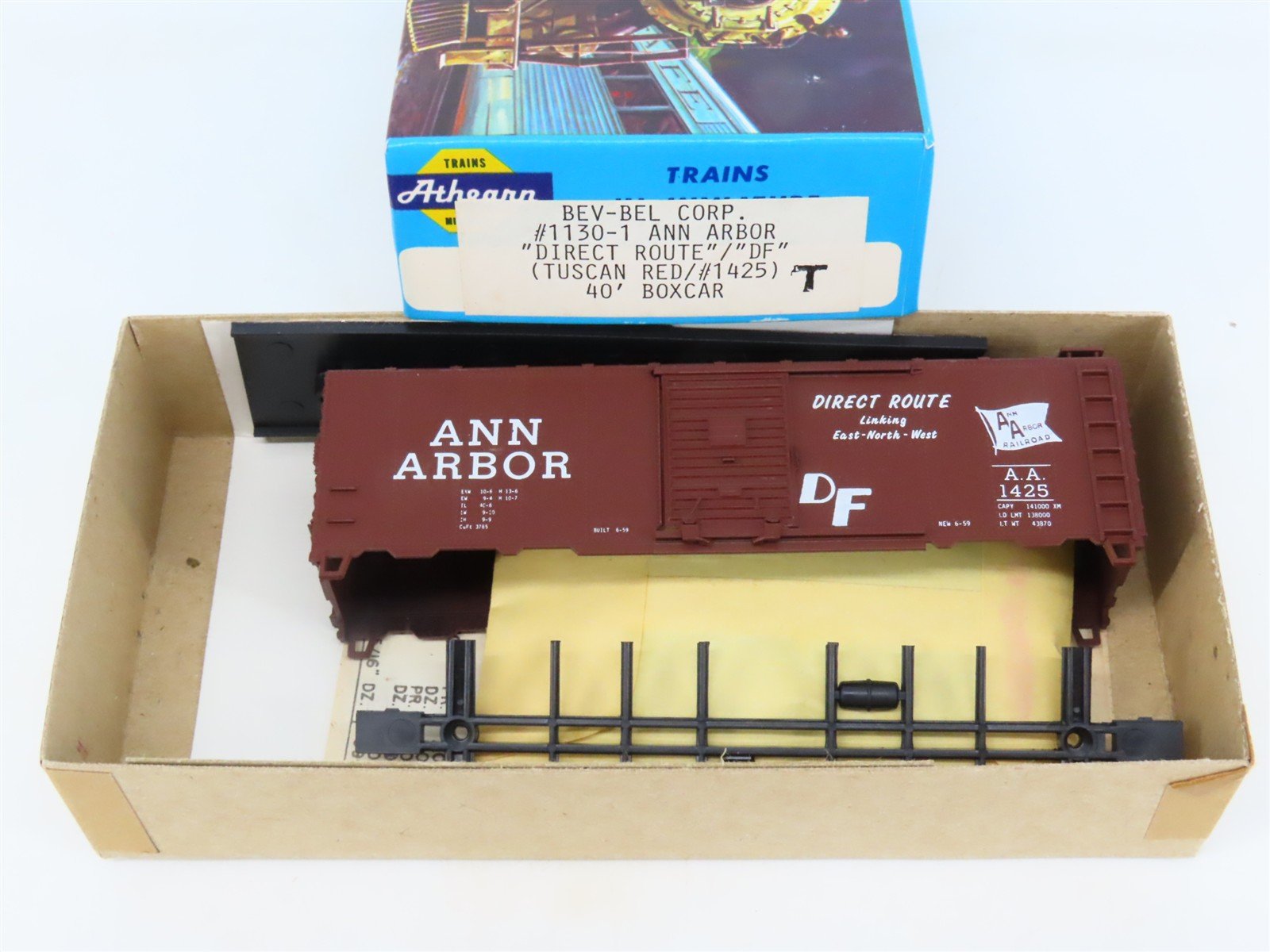 HO Scale Athearn Bev-Bel Kit #1130-1 AA Ann Arbor 40' Single Door Box Car #1425