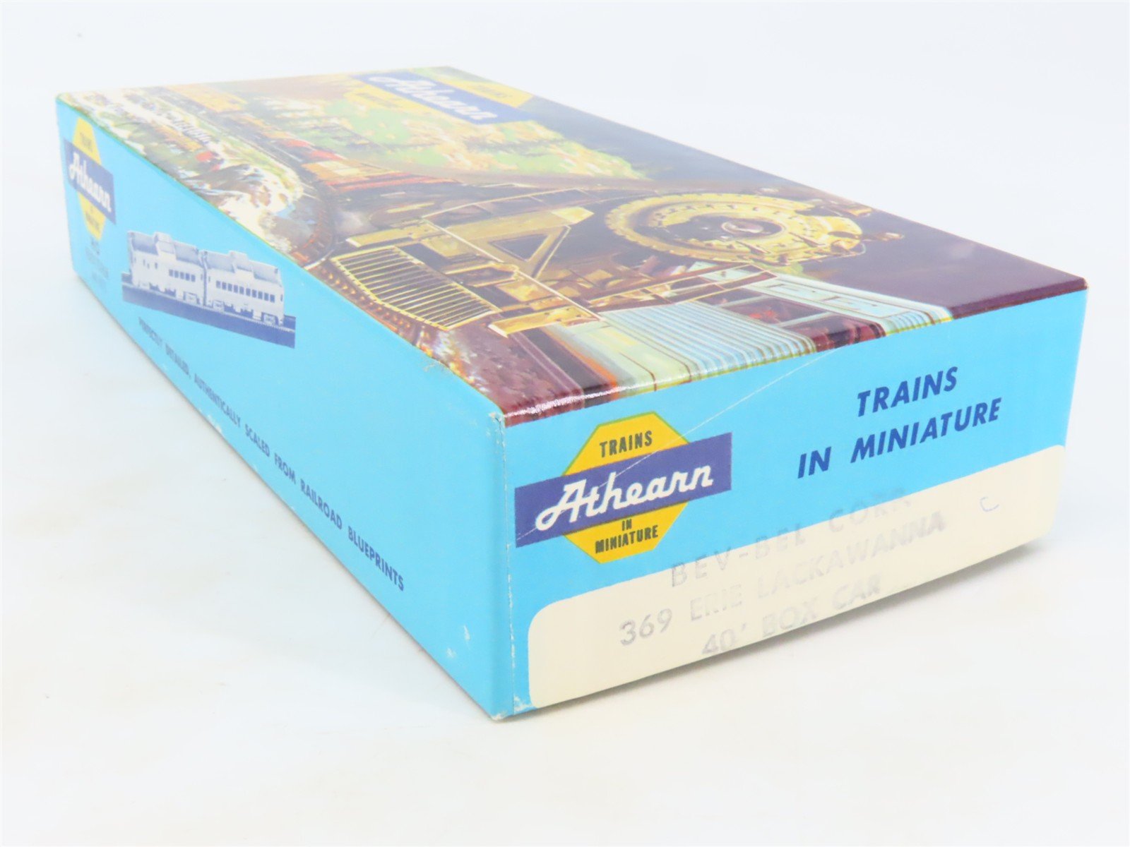 HO Scale Athearn Bev-Bel Kit #369 EL Erie Lackawanna Railroad 40' Box Car #55563
