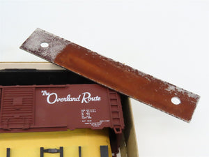 HO Scale Athearn Bev-Bel Kit #841-2 CNW Chicago & Northwestern 40' Box Car #2121