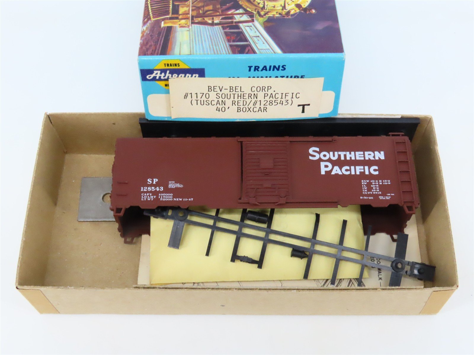 HO Scale Athearn Bev-Bel Kit #1170 SP Southern Pacific 40' Box Car #128543
