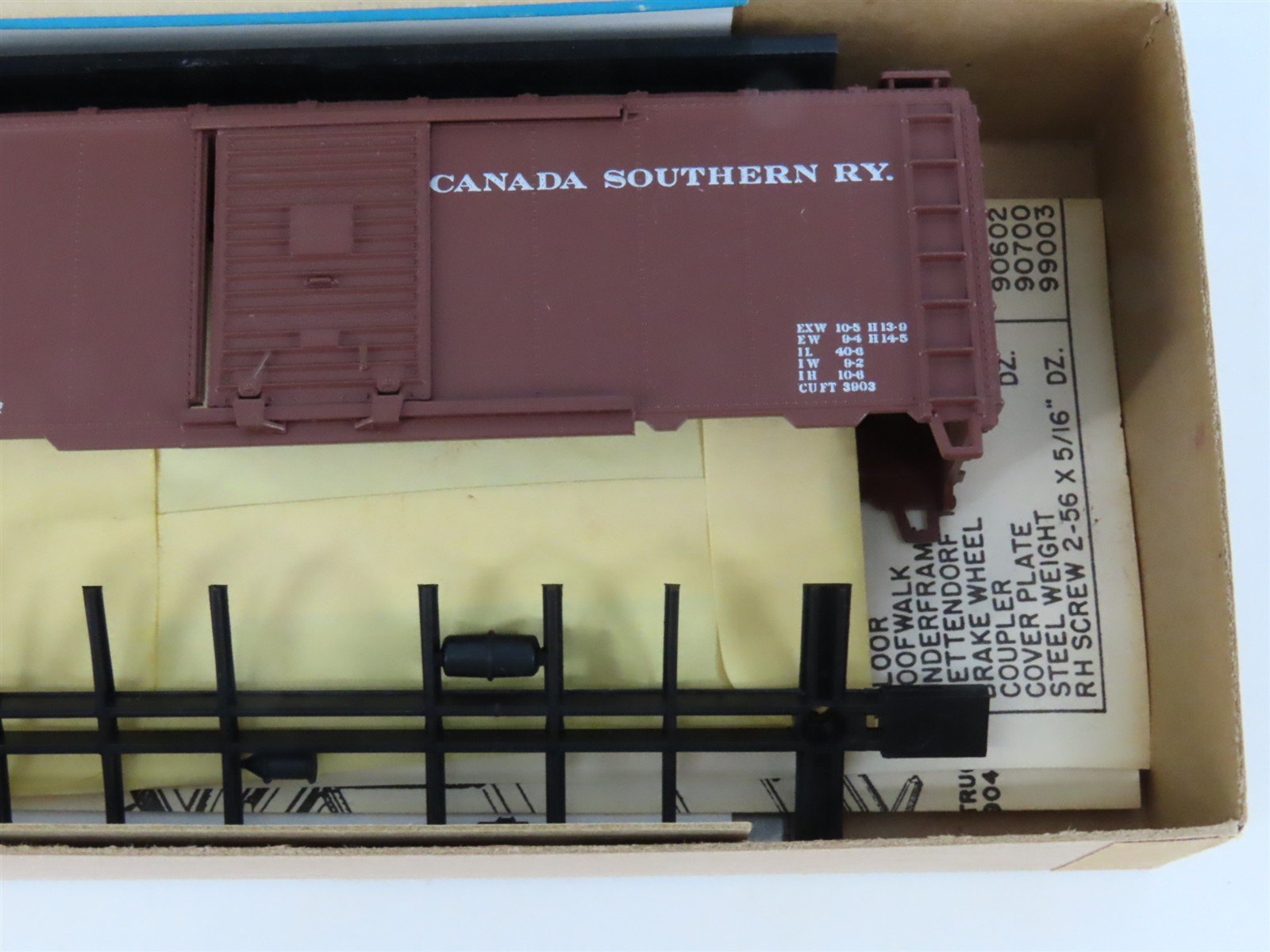 HO Athearn Bev-Bel Kit #1066 CASO Canada Southern Railway 40' Box Car #138139