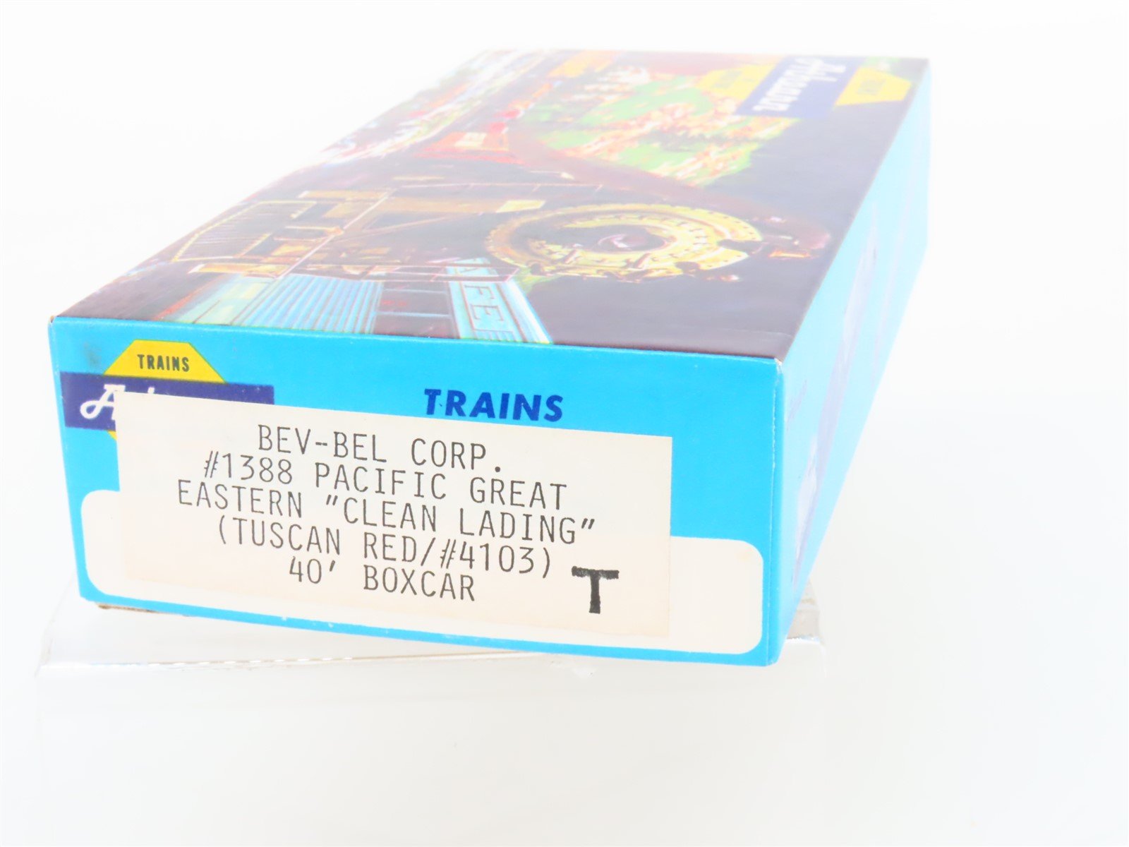 HO Scale Athearn Bev-Bel Kit 1388 PGE Pacific Great Eastern 40' Box Car #4103
