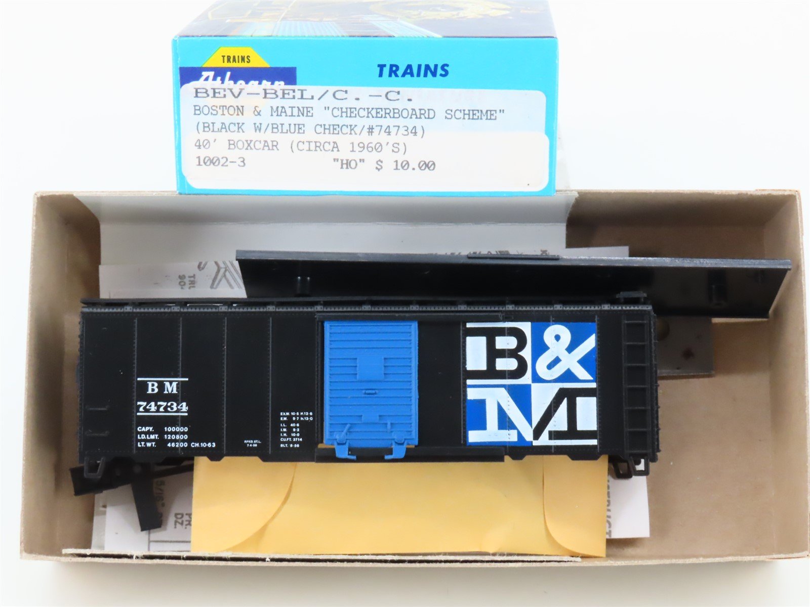 HO Scale Athearn Bev-Bel Kit 1002-3 B&M Checkerboard 40' Steel Box Car #74734