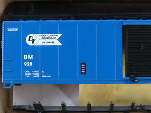 HO Athearn Bev-Bel Kit 2384 B&M Boston & Maine 50' Hydra-Cushion Box Car #928