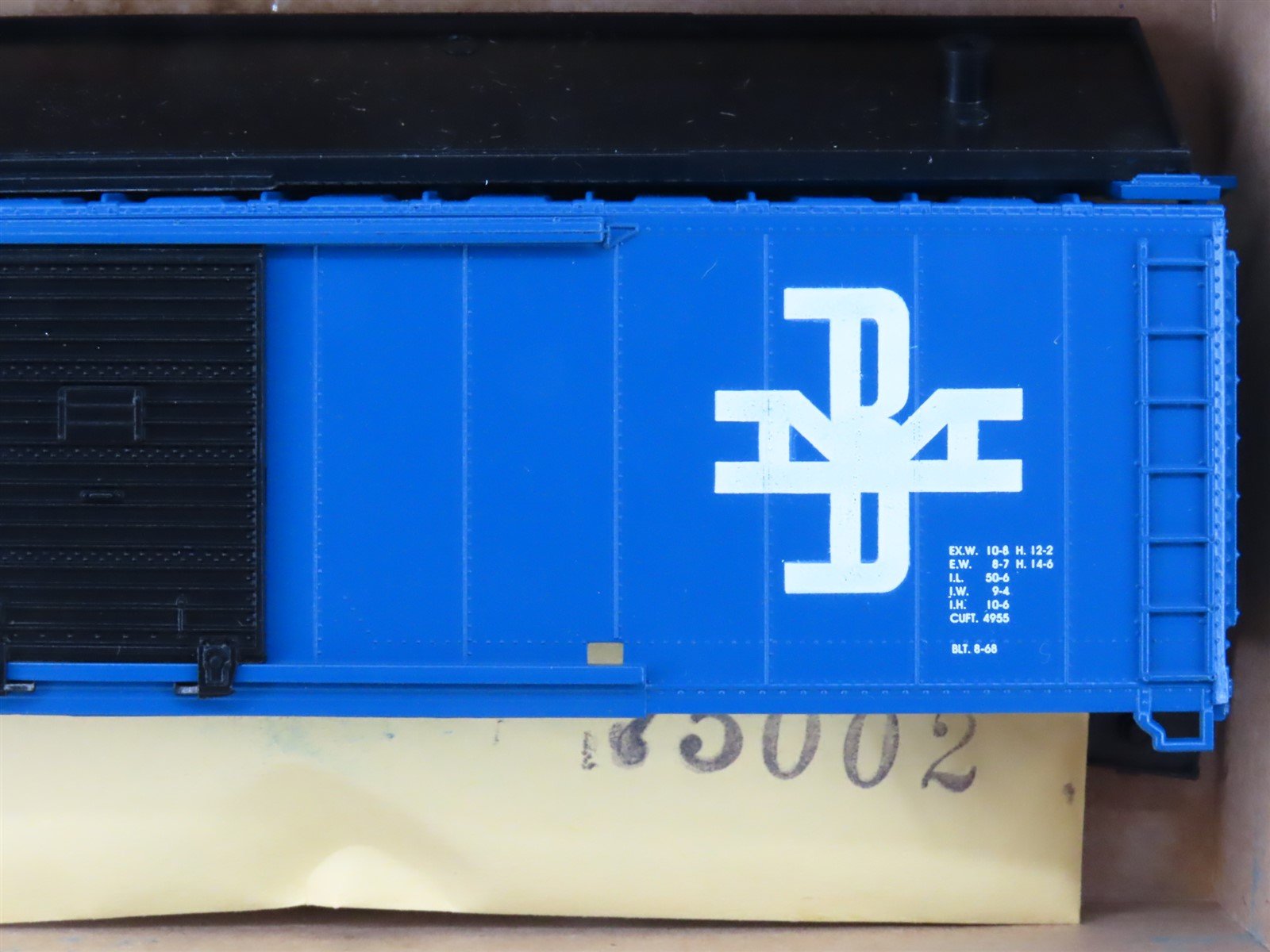 HO Athearn Bev-Bel Kit 2384-1 B&M Boston & Maine 50' Hydra-Cushion Box Car #984