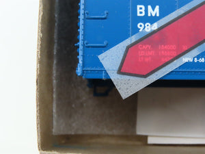HO Athearn Bev-Bel Kit 2384-1 B&M Boston & Maine 50' Hydra-Cushion Box Car #984