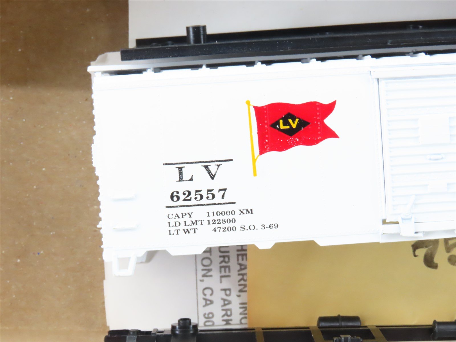 HO Scale Athearn Bev-Bel Kit 864-5 LV Lehigh Valley 40' Steel Box Car #62557