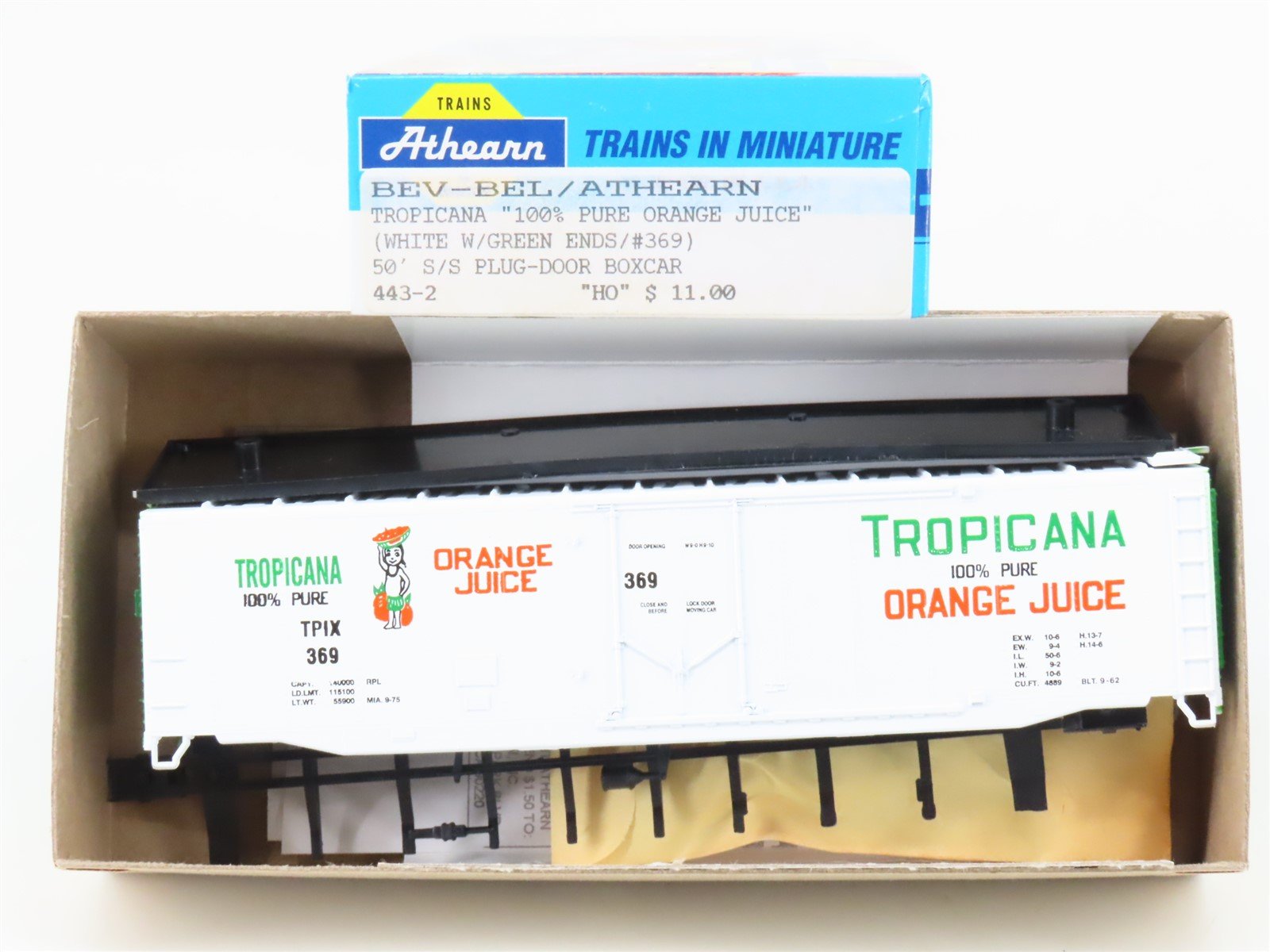 HO Scale Athearn Bev-Bel Kit 443-2 TPIX Tropicana 50' Plug Door Box Car #369