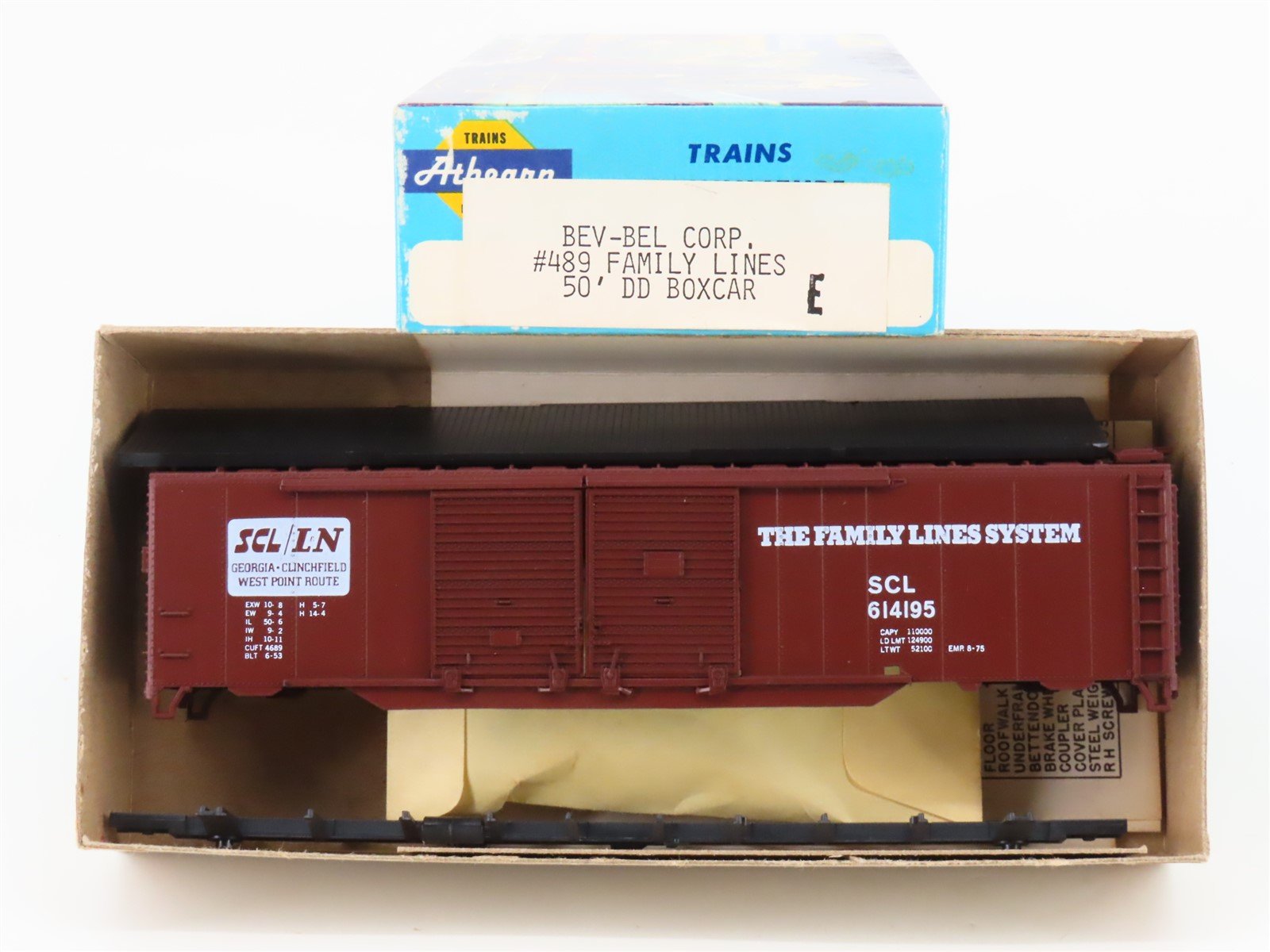 HO Athearn Bev-Bel Kit 489 SCL/L&N Family Lines 50' Double Door Box Car #614195