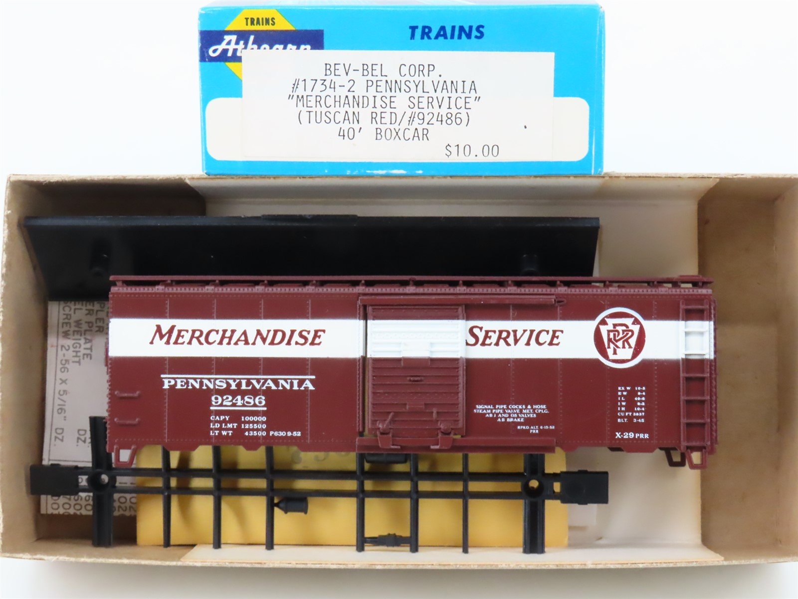HO Scale Athearn Bev-Bel Kit 1734-2 PRR Merchandise Service 40' Box Car #92486