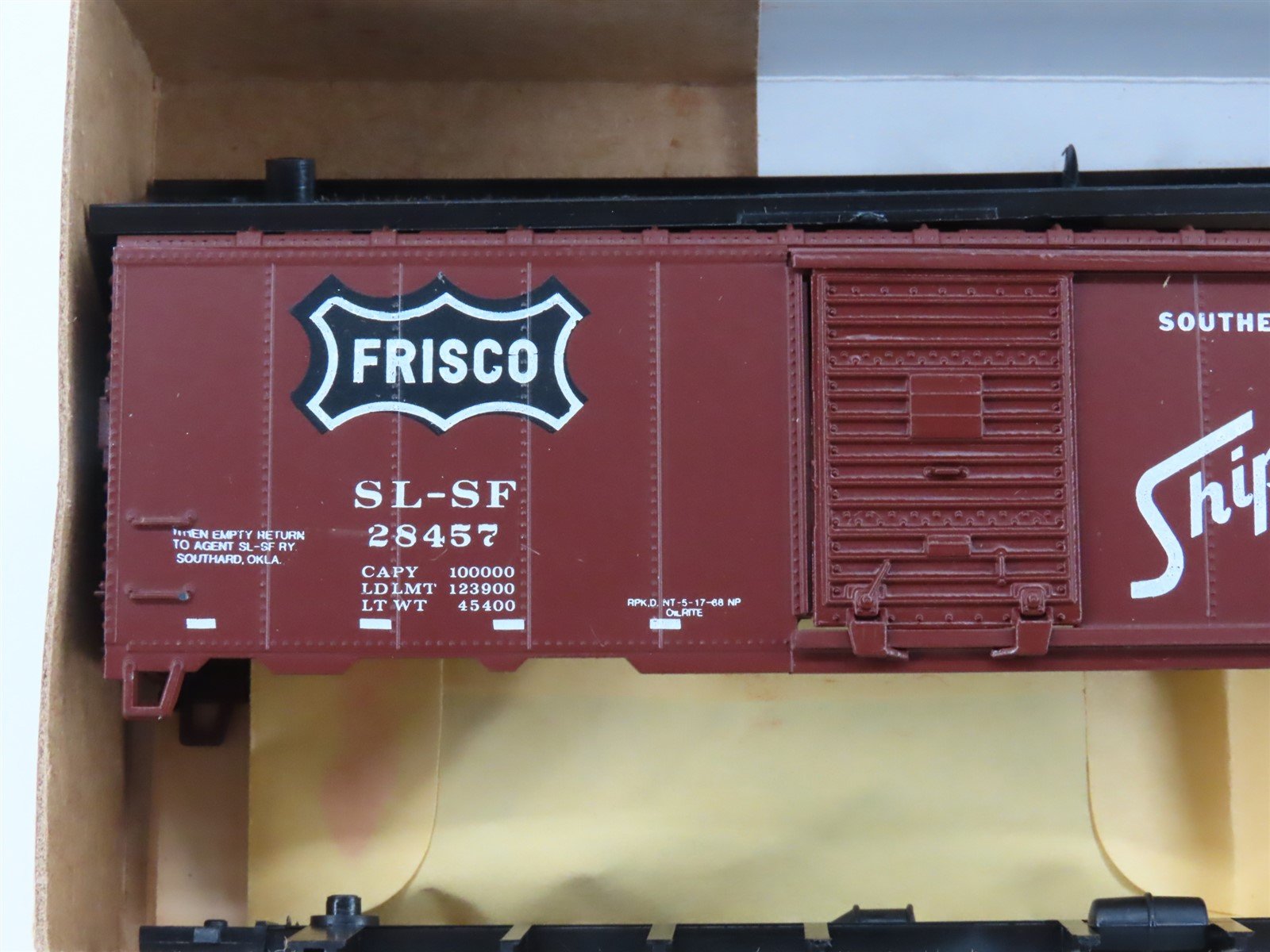 HO Scale Athearn Bev-Bel Kit 1013-1 SLSF Frisco 40' Single Door Box Car #28457