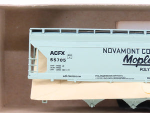 HO Athearn Bev-Bel Kit 349 ACFX Novamont 4-Bay Centerflow Covered Hopper #55705