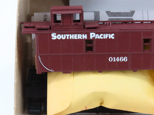 HO Athearn/Railroad Hobbies Kit SP Southern Pacific Offset Cupola Caboose #01466