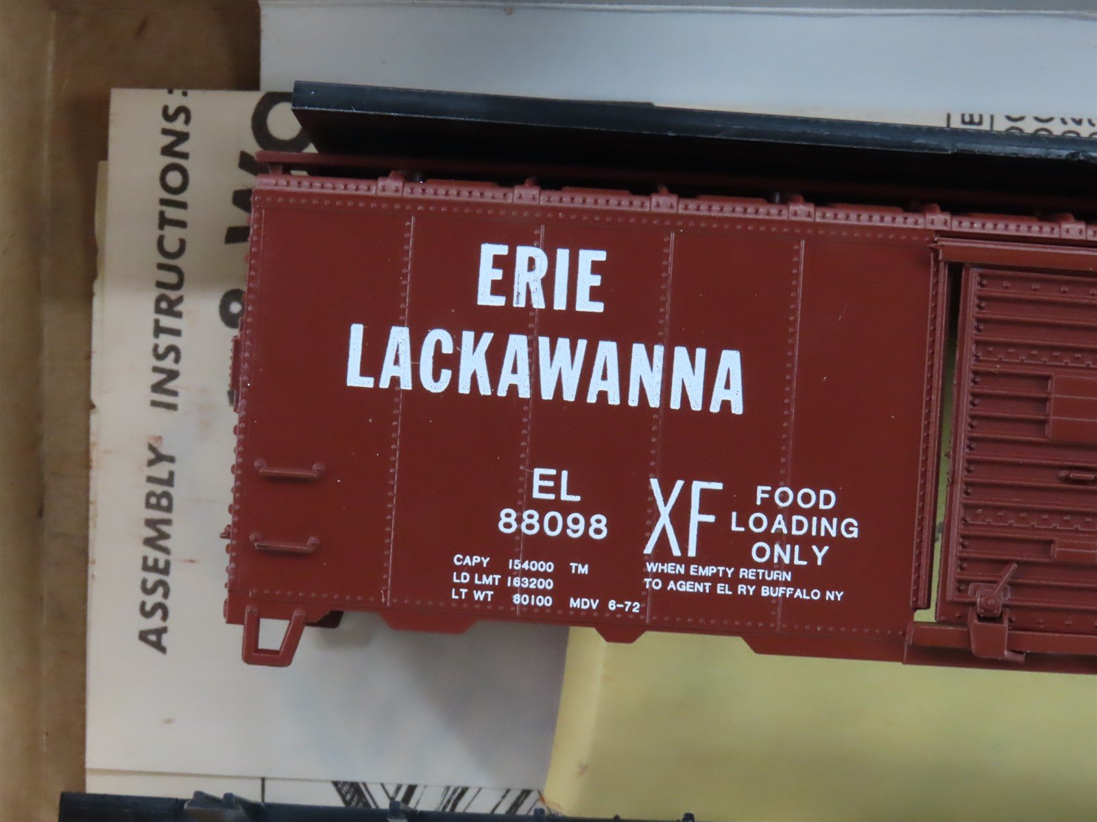 HO Athearn Bev-Bel Kit 1141 EL Erie Lackawanna 40' Single Door Box Car #88908