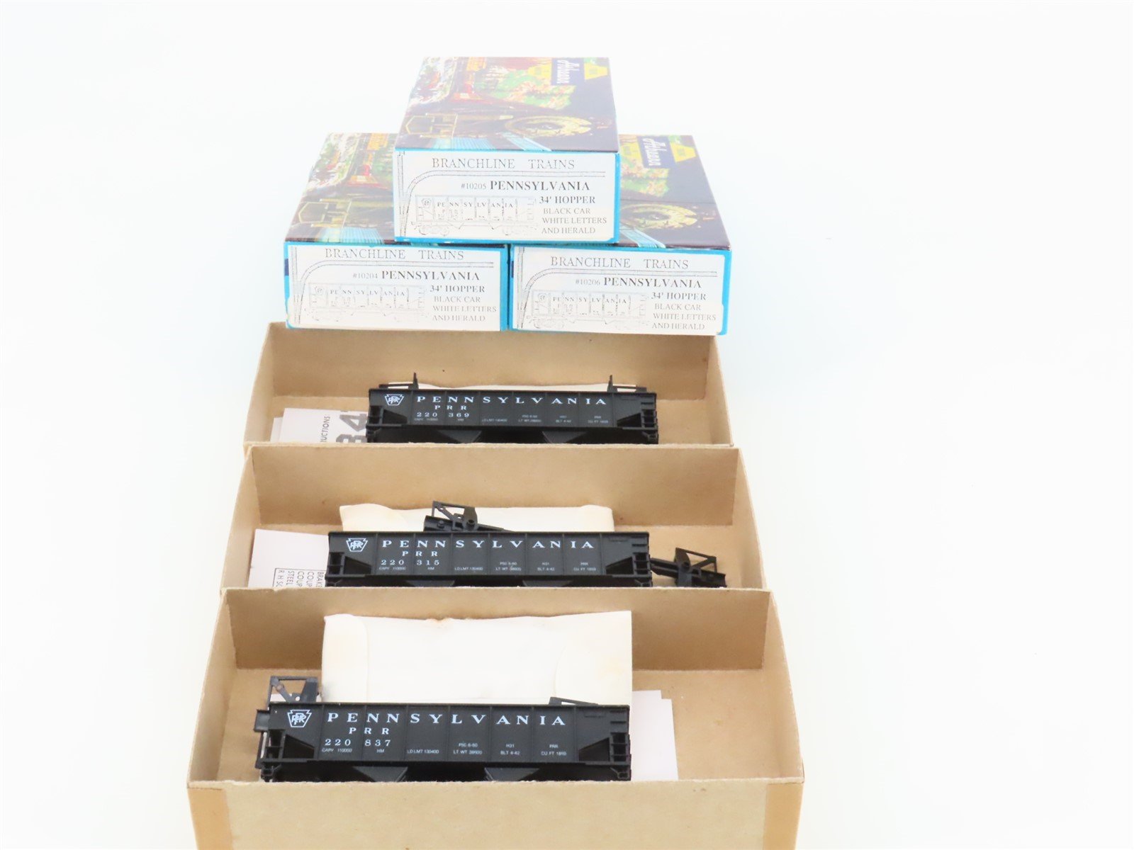 HO Scale Athearn/Branchline Kit 10204/5/6 PRR Pennsylvania 2-Bay Hoppers 3-Pack