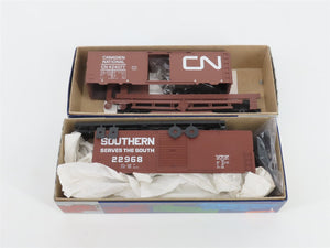 LOT of 10 HO Scale Roundhouse Kits WP/SOU/MILW/C&O/CP/B&O/CN/GN/SAL Box Cars
