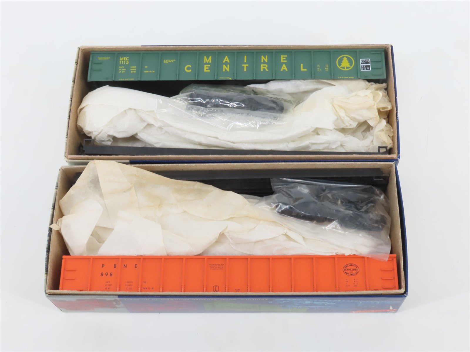 LOT of 9 HO Scale Roundhouse Kits MEC/PRR/SP/CN/PB&NE/ATSF/NYC/N&W/BM Gondolas