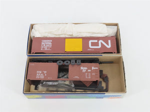 LOT of 7 HO Scale Roundhouse Kits BN/NKP/TS/B&O/CN/MEC Railroad Box Cars